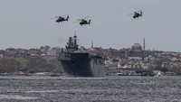 Anadolu Agency, TCG Anadolu dapat menampung 1.223 personel. Kapal itu mampu mengangkut 93 kendaraan yang terdiri atas 13 tank, 27 kendaraan tempur laut, enam kendaraan pengangkut lapis baja, 33 kendaraan, dan 15 trailer.