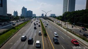 Wuss! Usai Cuti Lebaran, Jalanan di Jakarta Masih Lancar