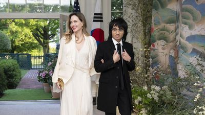 Putra Angelina Jolie Ajukan Gugatan Hukum Hapus Nama Belakang Pitt