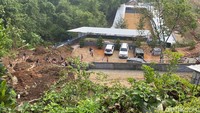 Bencana longsor terjang Kampung Sanding, Desa Sindangsari, Kecamatan Paseh, Kabupaten Bandung, Rabu (26/4) kemarin