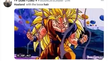 Saat Haaland mengeraikan rambutnya seperti Super Saiyan. Foto: Twitter