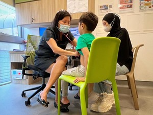 Hanung Bramantyo Bawa Anak Berobat ke Singapura, Jelaskan Hal Penting Ini