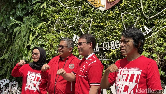 Jajaran petinggi PDIP saat konferensi pers (Silvia/detikcom).