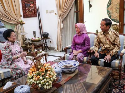 Potret Jokowi Halalbihalal dengan Megawati Bahas Ganjar Capres
