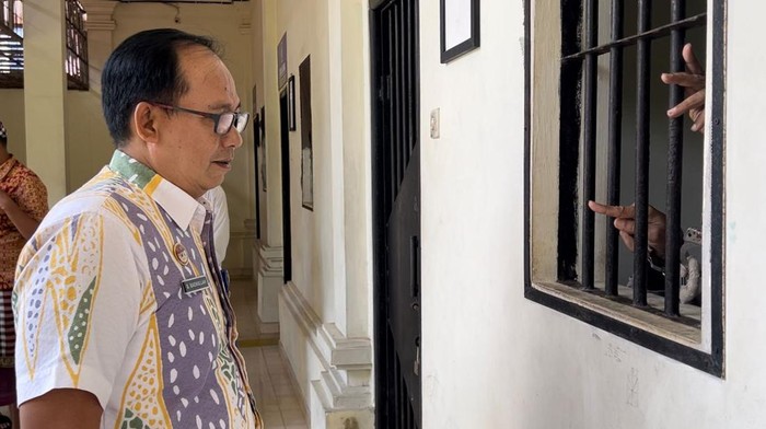 Kepala Rumah Detensi Imigrasi (Rudenim) Denpasar Babay Baenullah (Rizki Setyo Samudero/detikBali)
