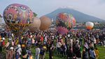 Meriahnya Festival Balon Udara Tradisional di Temanggung