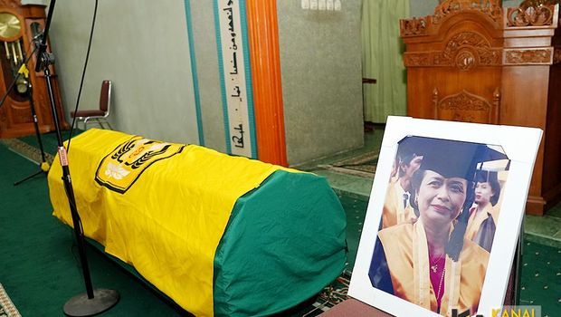 Pelepasan Prof Komariah
