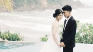 Foto Pernikahan Tri Suaka dan Nabila Maharani, Akad di Pinggir Tebing