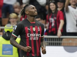 Leao Meminta Maaf ke Fans Juventus
