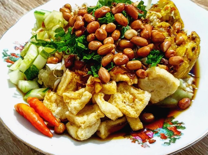 Resep Kupat Tahu Kuah Kecap