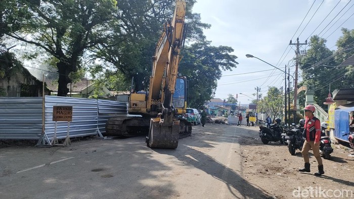 Susana proyek Viaduk Gilingan Solo, Kamis (27/4/2023).