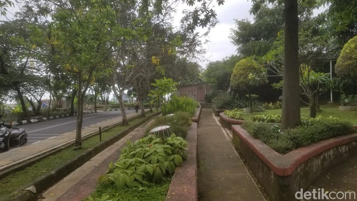 Taman Aruman di Cimahi