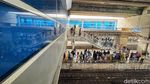 Tangga Tambahan di Stasiun Manggarai, Permudah Penumpang