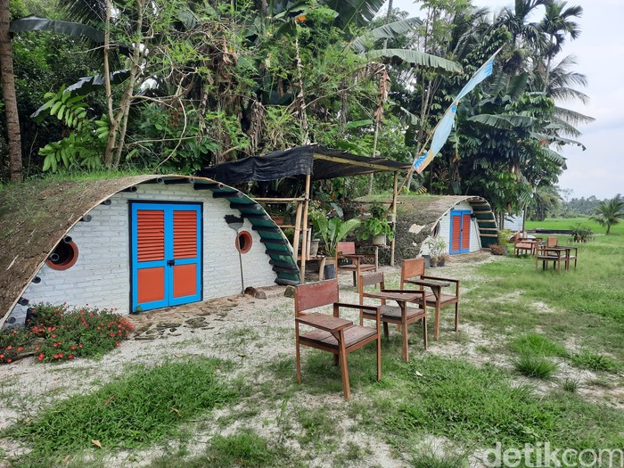 The Village Silulu