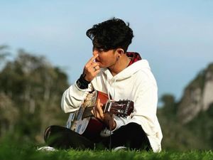 5 Lagu Tri Suaka Paling Hit serta Liriknya