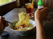 Ahli Gizi Tak Sarankan Sahur Pakai Mi