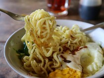 Tetap Strong Meski Cuma Sahur Mi Instan? Bisa Saja, Begini Caranya