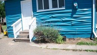 Begini efeknya jika wilayah Portland dilanda gelombang panas. Rumah dengan pelapis vinyl pun bisa melepuh. (Dok. Bored Panda)