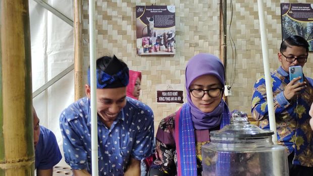 Bupati Lebak di Pameran UMKM Seba Baduy