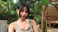 Calista Jane juga ogah menerima tawaran foto vulgar dan hal yang aneh-aneh. (Foto: dok Instagram)