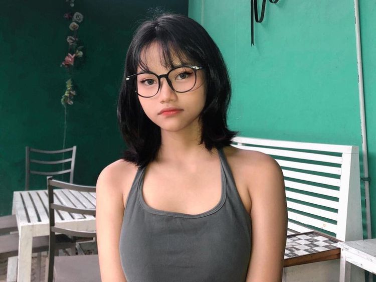 5 Pesona Cosplayer Calista Jane, Belum Berani Akting Meski Ramai Tawaran