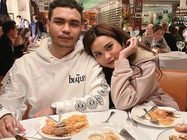 Momen Seru Dinda Safay, Kakak Ken Admiral, Saat Makan Seafood dan Belanja