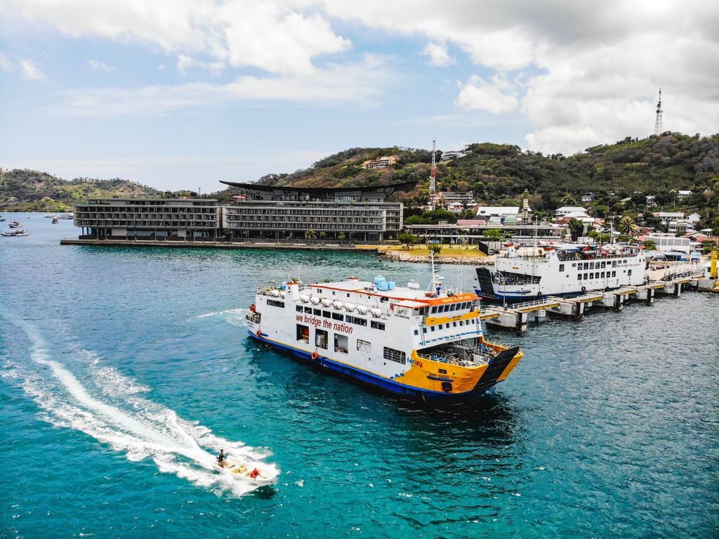Hotel Meruorah Komodo Labuan Bajo