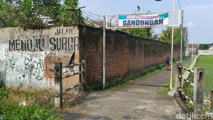 Jalan Menuju Surga
