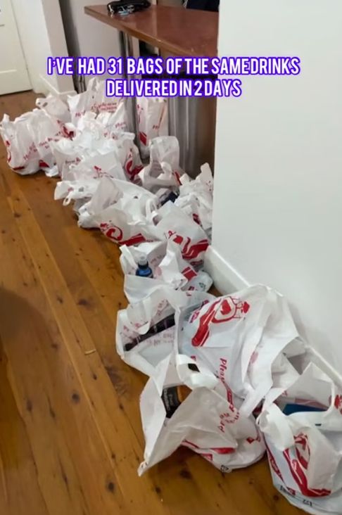 Duh! Wanita Ini Dapat Kiriman 125 Botol Minuman Tanpa Identitas Pengirim
