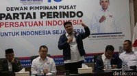 Michael dilantik sebagai Ketua Harian DPP Pemuda Partai Perindo. Sementara Najmi Mumtaza Rabbany dilantik sebagai Ketua Harian DPW Partai Perindo DKI Jakarta. 