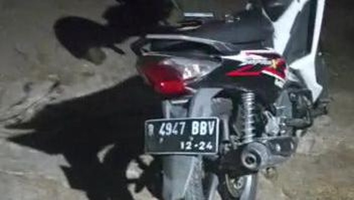 Motor hingga pakaian pria yang hilang di Parangracuk, Kalurahan Kanigoro, Kapanewon Saptosari, Kabupaten Gunungkidul.
