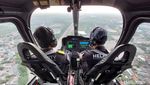 Potret: Pertama Kali Naik Helikopter di Jakarta