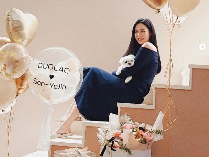 Penampilan Son Ye Jin Pasca Lahiran Bikin Takjub, Tubuh Ramping dalam 5 Bulan