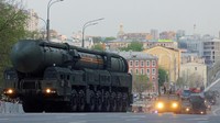Rudal balistik antarbenua Yars juga dilibatkan dalam latihan parade militer tersebut. Reuters/Evgenia Novozhenina.