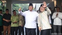 Untuk diketahui, Wakil Sekretaris Jenderal (Wasekjen) PKB Syaiful Huda mengatakan pertemuan tersebut merupakan agenda rutin PKB dan Gerindra yang telah membentuk Koalisi Kebangkitan Indonesia Raya (KKIR). Diketahui, keduanya juga sempat bertemu di bulan Ramadan kemarin.