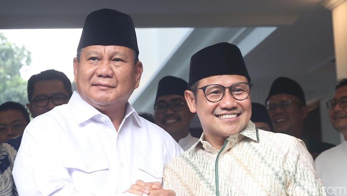 Sambangi Prabowo, Cak Imin Semringah Banget
