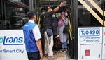 WNI yang Dievakuasi dari Sudan Diinapkan di Asrama Haji Pondok Gede