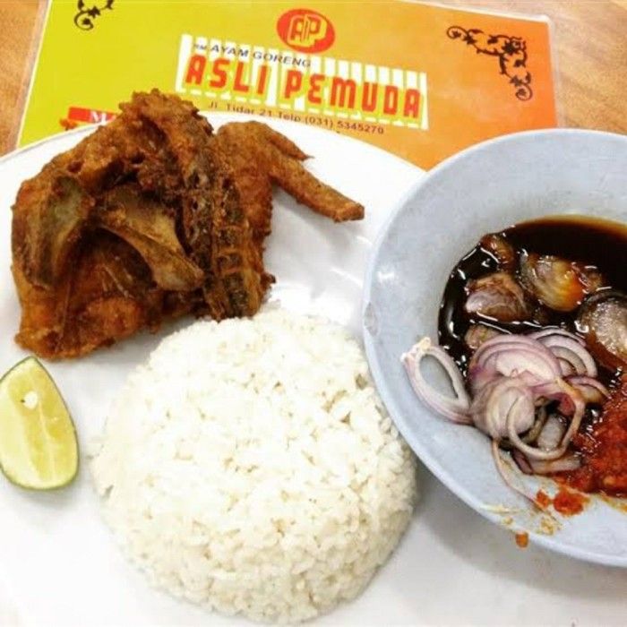5 Ayam Goreng Legendaris, Ikon Kuliner di Semarang hingga Surabaya