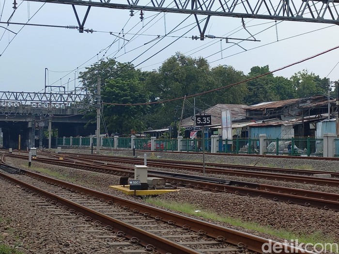 Lokasi tewasnya Kasat Narkoba Polres Jaktim AKBP Buddy Alfrits Towoliu