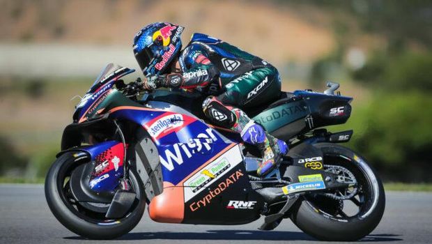 Miguel Oliveira.