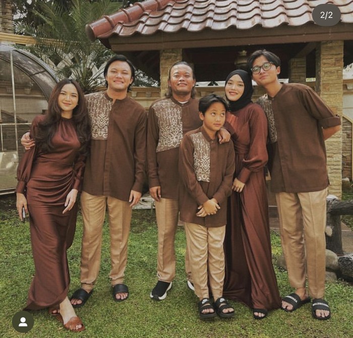 Rizky Febian dan Mahalini Mesra Makan Bareng, Ini Potretnya Rizky Febian dan Mahalini Mesra Makan Bareng, Ini Potretnya