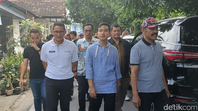 Lesbian barmoq ichida eshak video Xunuk jinsiy aloqa ayollar