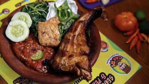 Sego Sambel yang enak di Surabaya dan paling laris