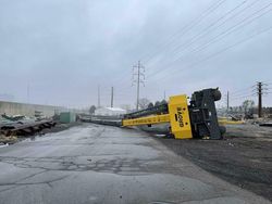 Potret Viral Kecelakaan Mahal yang Bikin Ngelus Dada
