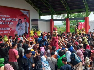 3 Kuintal Ketupat Ludes Diserbu Warga saat Grebeg di Bukit Sidoguro Klaten