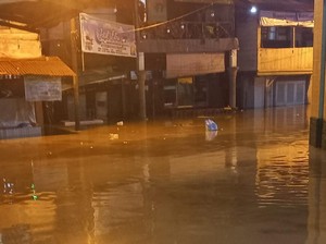 Kampung Aur Medan Banjir, Ketinggian Air Capai 1,2 Meter