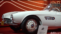 Setelah momen itu, keberadaan 507 milik Elvis Presley mulai tercium hingga ke BMW Group Classic. Beruntung bagi mereka, Castor bukan orang yang terlalu sulit untuk diajak bernegosiasi dan tidak ingin mengambil keuntungan dari ‘harta karun’ yang ia miliki. Foto: Muhammad Hafizh Gemilang