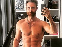 Oops Ketahuan! Deretan Foto Selebriti Ini Diedit Photoshop