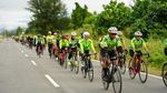Gowes Sambil Menikmati Suasana Pantai dan Indahnya Jayapura