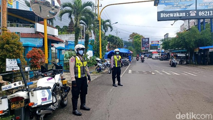 Jalur te tempat wisata di Pasuruan sepi saat long weekend